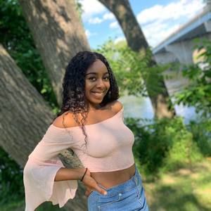 Meet your Posher, Precious